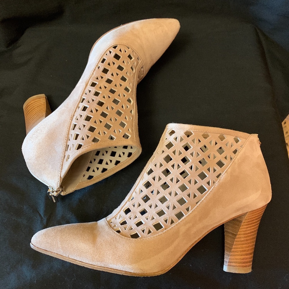 Laser cut Aquatalia booties